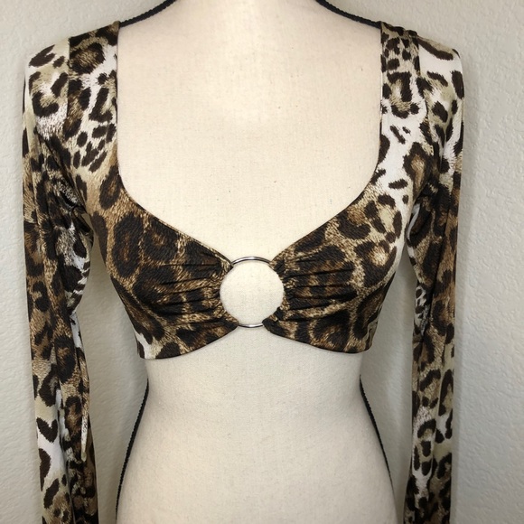 PrettyLittleThing Tan Leopard Slinky O Ring Long Sleeve Crop Top Size US-6 - Picture 6 of 14